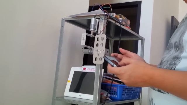 DIY Camera Gimbal Controlled using Bluetooth Module & Android Smartphone смотреть онлайн