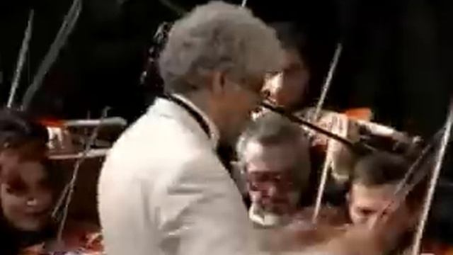 Shahram Nazeri, Loris Cheknavarian, Chin Chin, Larzan Larzan смотреть онлайн