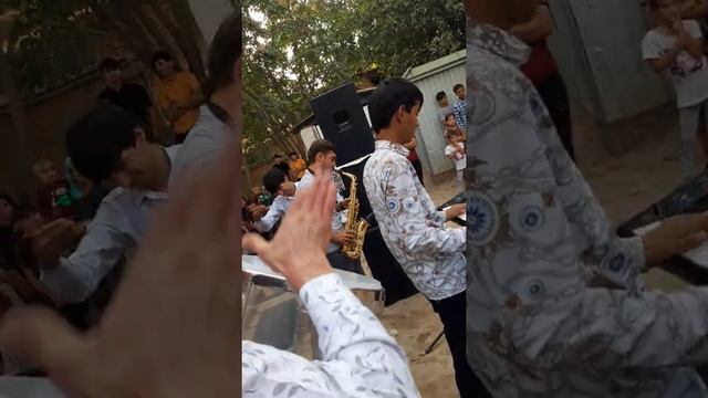 БАЗМИ ДЕВОНАГИ смотреть онлайн