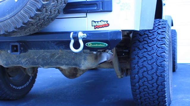 2004 Jeep Wrangler Unlimited w/ Banks Monster Exhaust смотреть онлайн