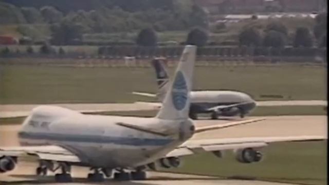 Two Passenger Airliners Collided On The Runway | The WORST Aviation Accident in History смотреть онлайн