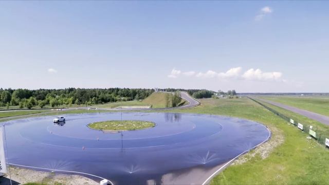 SBJ Karlik Autoryzowany Diler Jaguar Land Rover смотреть онлайн
