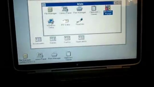HP zd8000 Running Windows 3.1 смотреть онлайн