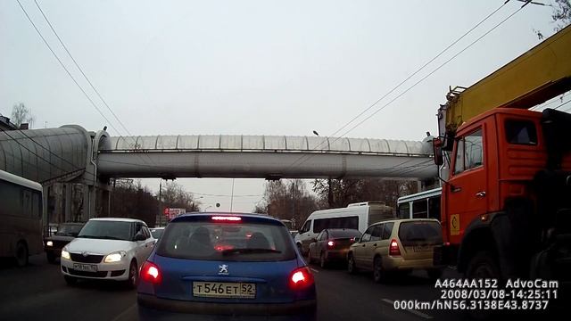 Водитель автобуса получил газовым баллончиком | SERVICEMAN смотреть онлайн