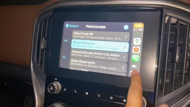 Apple Carplay and Android Auto in Scorpio N. Carplay Maps in Instrument Cluster. смотреть онлайн