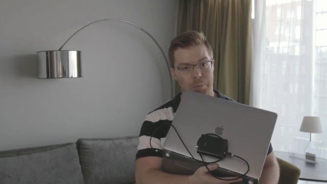 A live VFX assistant app смотреть онлайн