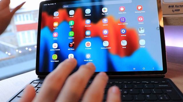 The Ultimate Device Ecosystem | Samsung Tab S7+ | S22 Ultra | Windows смотреть онлайн