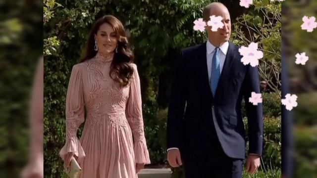 Princess Catherine TURNS HEAD in a FAIRY TALE Bold Look on a Surprize Visit смотреть онлайн