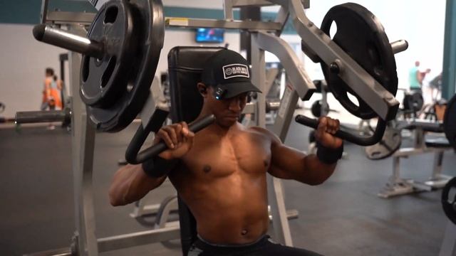 INCLINE PLATE LOADED CHEST PRESS (HAMMER STRENGTH) смотреть онлайн
