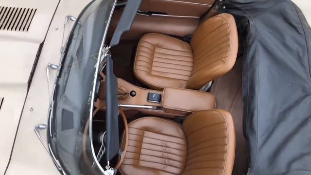 Jaguar E-Type 4.2L 1968 @CarsByCappon смотреть онлайн