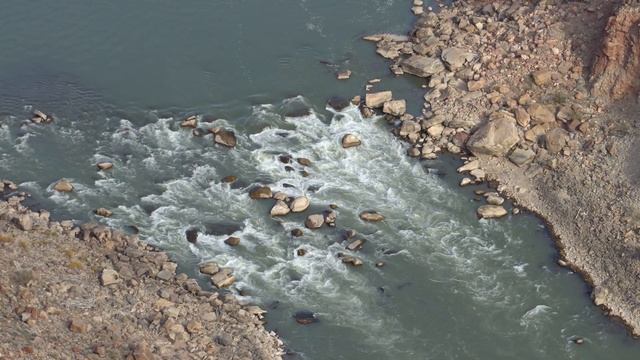 Big Drops Rapids Aerial View - Cataract Canyon low water ~ 4500 cfs 4k video смотреть онлайн