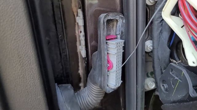 2016 Silverado 1500 Front door speaker wire run 2014-2018 смотреть онлайн