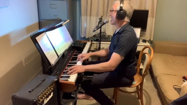 “Amazing Grace (My Chains are Gone)” - Chris Tomlinson смотреть онлайн