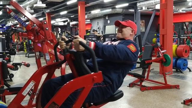 Хамер по новому,200 кг.на колличество раз. смотреть онлайн