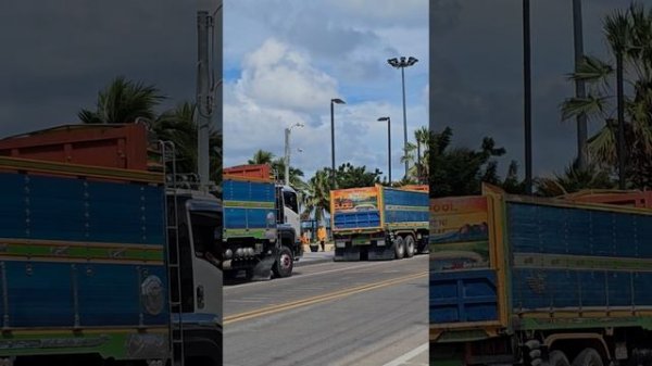 Красивые грузовики в Таиланде