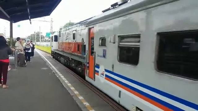 Dengarkan pake headset tarikan throttle ka matarmaja dri throttle 1-2 смотреть онлайн