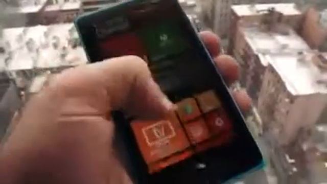Nokia Lumia 920 for AT T hands-on a Windows Phone 8 flagship with PureView imaging and LTE991 смотреть онлайн