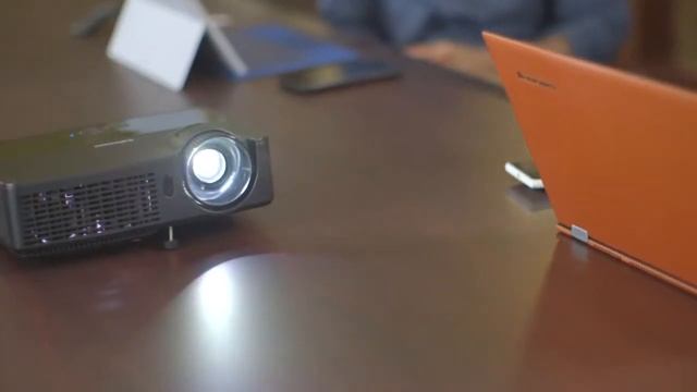 NEW Wireless Display Adapter смотреть онлайн
