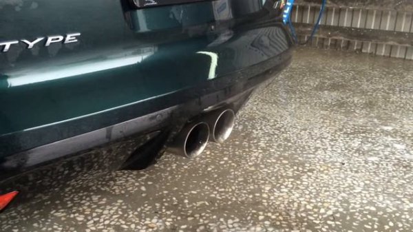 Слушаем выхлоп Jaguar F-Type S