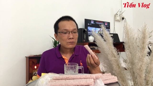 Nhà Có Một Mình #12 || Review Món Bánh Tuổi Thơ Của Việt Nam @Tiến Vlog смотреть онлайн