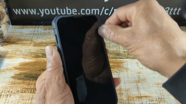 UAG Metropolis LT Series Kevlar Case | Built-in Magnet for Magsafe | iPhone 13 смотреть онлайн