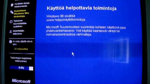 Installing Windows 98 Second Edition смотреть онлайн