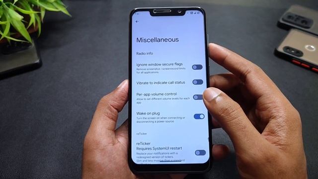 POCO F1 - Black Iron 3.0 - Android 13 - Bugs & Features - Full Detailed Review смотреть онлайн