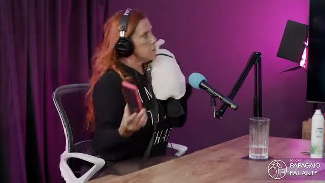 RITA CADILLAC FICA P#T4 AO FALAR DE FILMES P04N0S | Brazilian Podcast Cortes смотреть онлайн