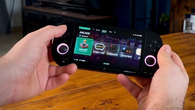 La meilleure console retrogaming portable pour 70€ ? Test de la TRIMUI SMART PRO смотреть онлайн