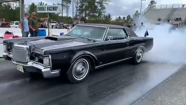 10.29 @ 134 in a Lincoln Continental !!! We just shattered our previous record!!! смотреть онлайн