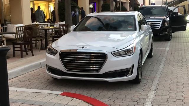 Why the 2022 Genesis G90 is not a bad alternative to mercedes S class, BMW 7 Series, and Audi A8. смотреть онлайн