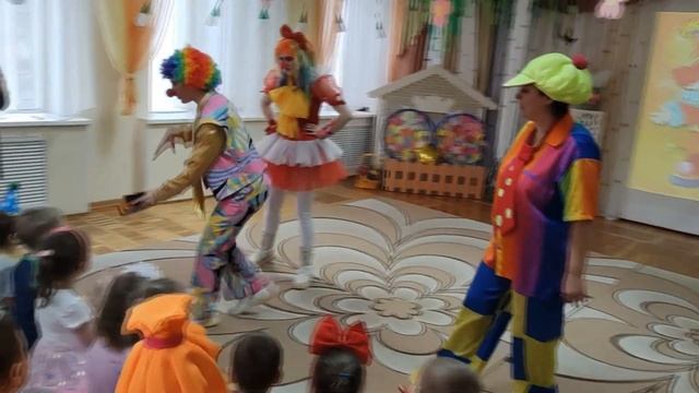 #ДЕНЬСМЕХА в детском саду смотреть онлайн