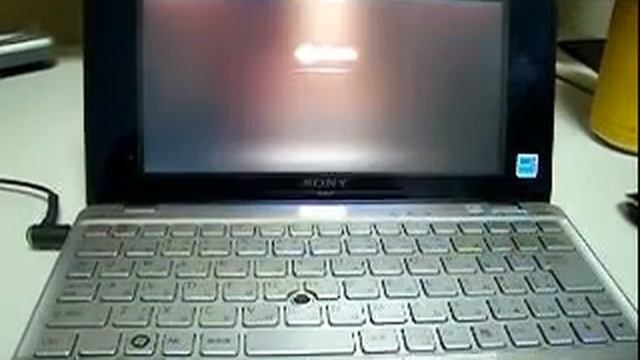 ubuntu 9.10 on VAIO type P смотреть онлайн