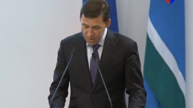 Премия губернатора: школьник из Лесного Илья Бойков был приглашен в резиденцию главы региона смотреть онлайн