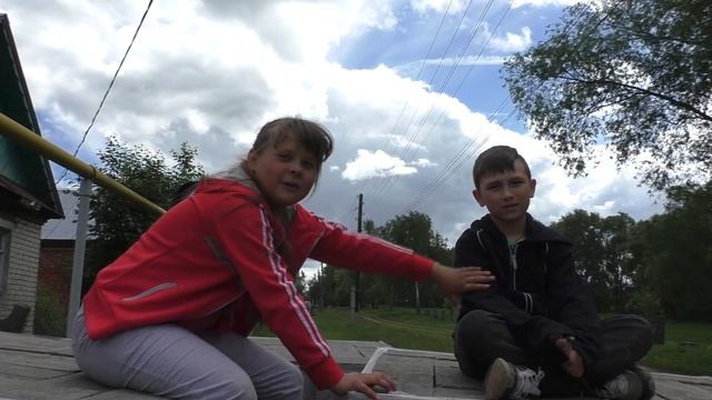 К Давиду и Анюте пришли друзья! смотреть онлайн