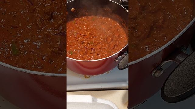 Italian Penne Pasta (Spaghetti Style) side of Steamed Broccoli and Garlic Bread смотреть онлайн