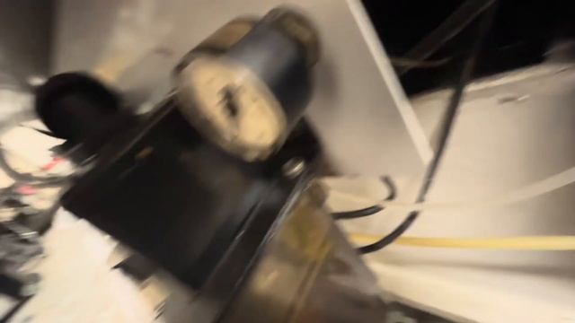 Rebuilt spindle assembly back into the Haas vf3 смотреть онлайн