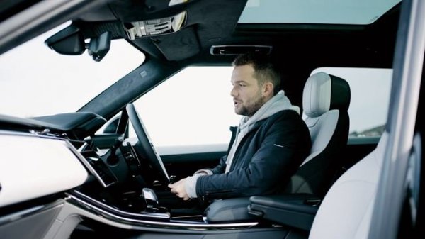 2024 Range Rover Sport P550e | Updated (4K)