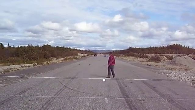 My 05' Infiniti G35x vs 92' Pontiac Sunbird смотреть онлайн