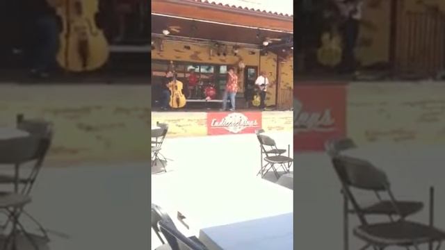 Cadillac Kings смотреть онлайн