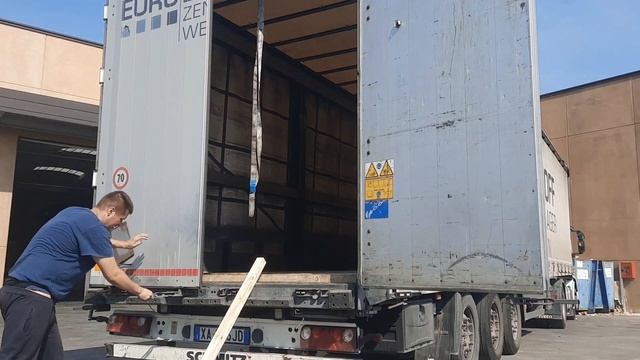 Италианские габариты дорог узкие как звезда целки смотреть онлайн