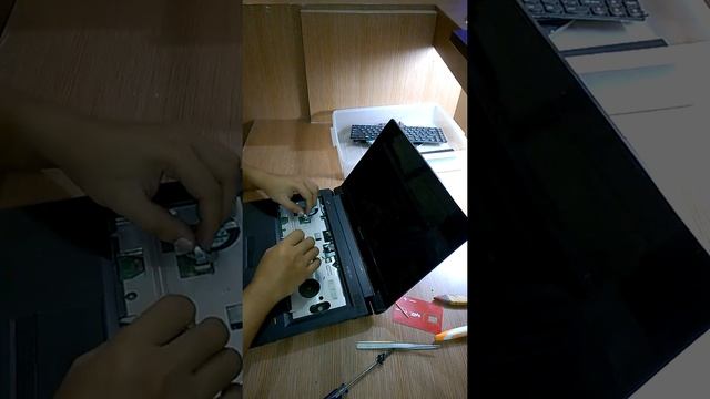 Cara Bongkar Pasang Laptop Lenovo V470C Part 2 смотреть онлайн