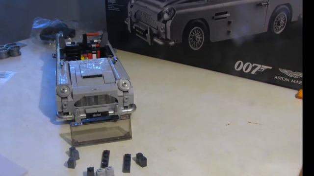 Lego James Bond Car - Stop Motion Assembly смотреть онлайн