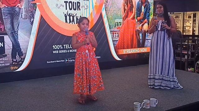 Aakasham Thake Nee Aakrandanalu Song from Vakeel Saab Movie by ManuShri @Forum Sujana Mall смотреть онлайн