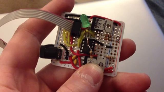 Attiny45 First Attempt смотреть онлайн