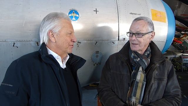 S 29C Tunnan Del 3 – Att flyga en tunna смотреть онлайн