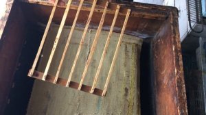 Внеплановое кормление пчел при полном гнезде с медом