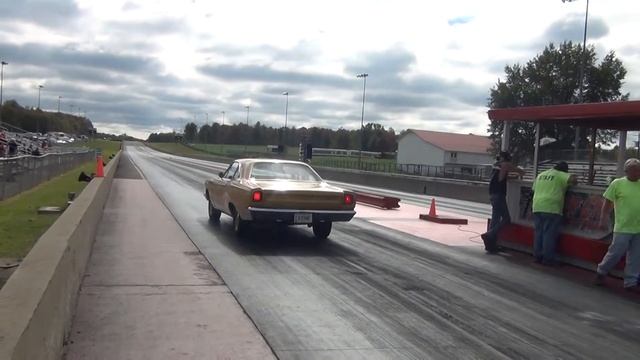 '69 Plymouth Roadrunner - Quaker City Motorsports Park смотреть онлайн