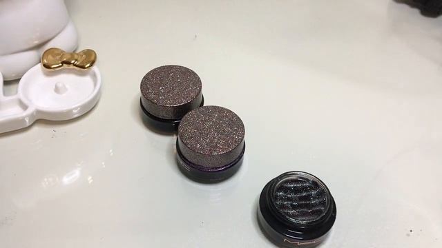 MAC Cosmetics- SPELLBINDER SHADOW / STARRING YOU Swatches смотреть онлайн