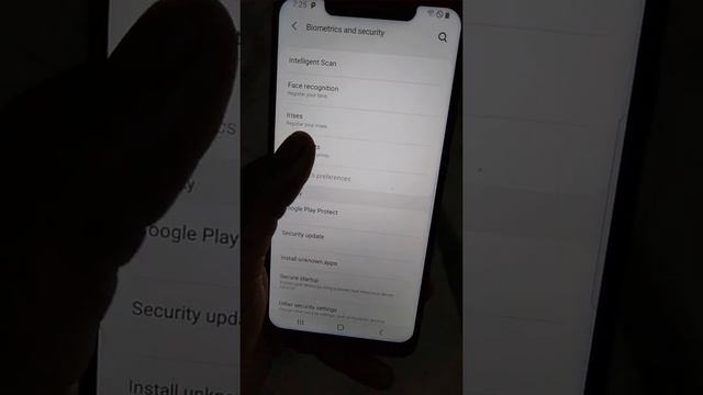 POCO F1 OneUI Samsung Experience Gsi Rom First Boot